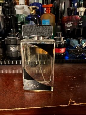 Arabic Script Eau de Parfum Bottle - Black & Clear